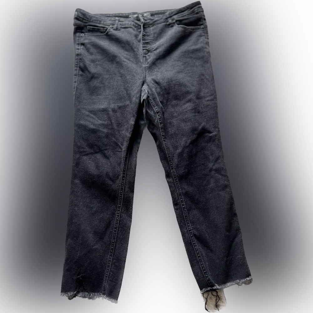 Old Navy black extra high rise rockstar super skinny size 20 jeans